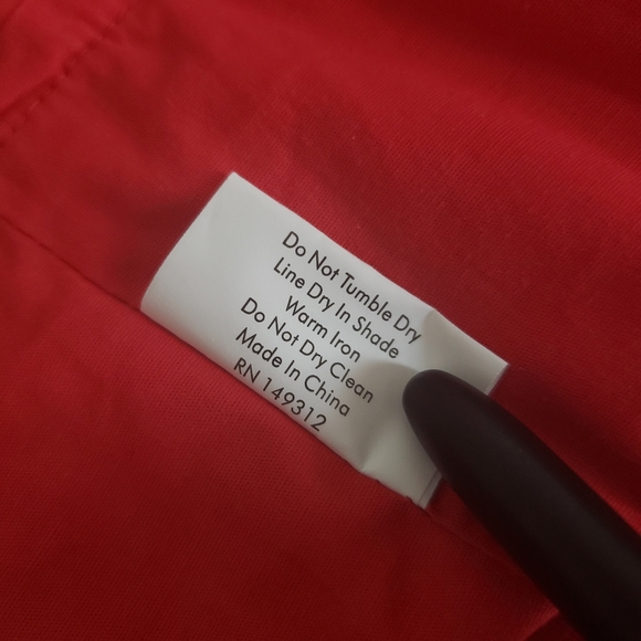 Selfie Leslie Thea Ruffle Linen Tie Back Crop Top Red Size USA Small - Picture 13 of 15